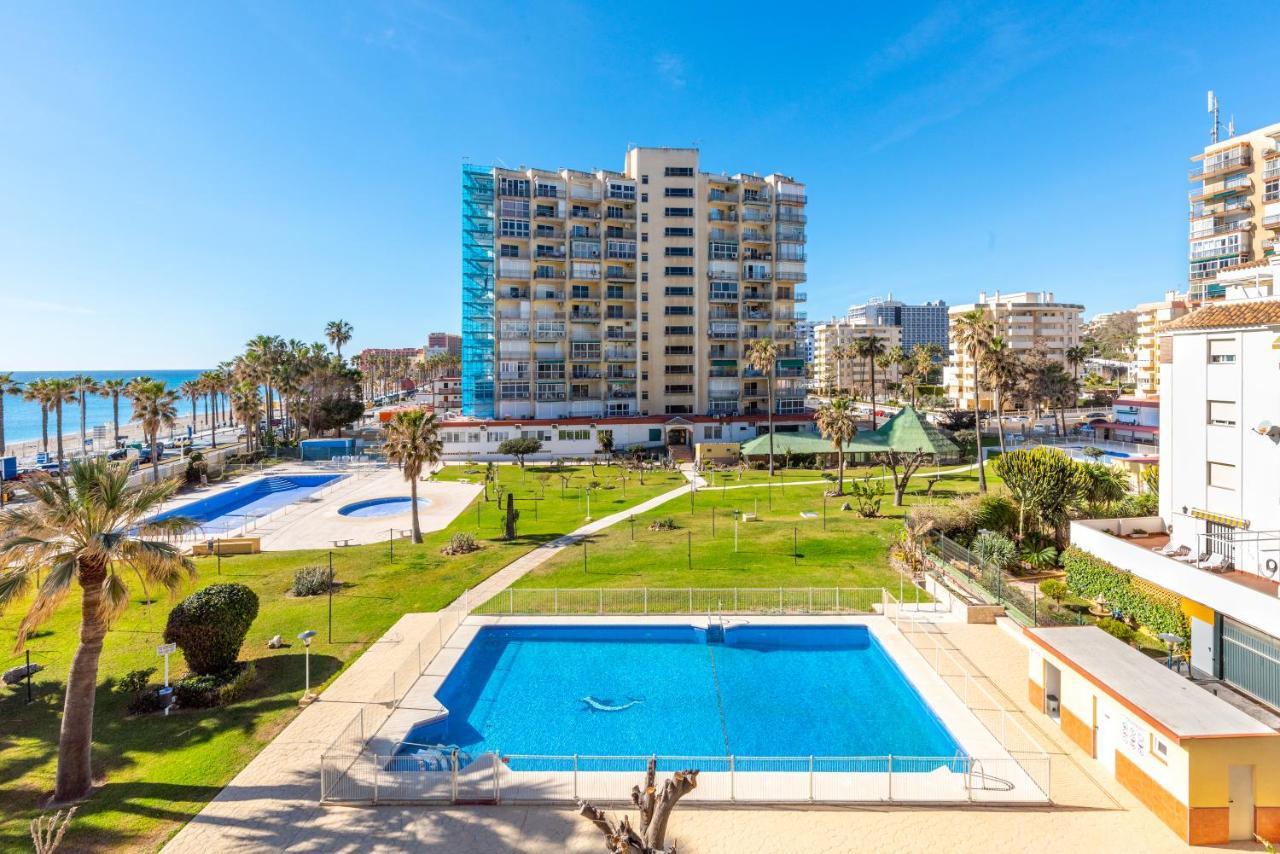 Sunny Seaside Apartment Arroyo De La Miel Eksteriør bilde
