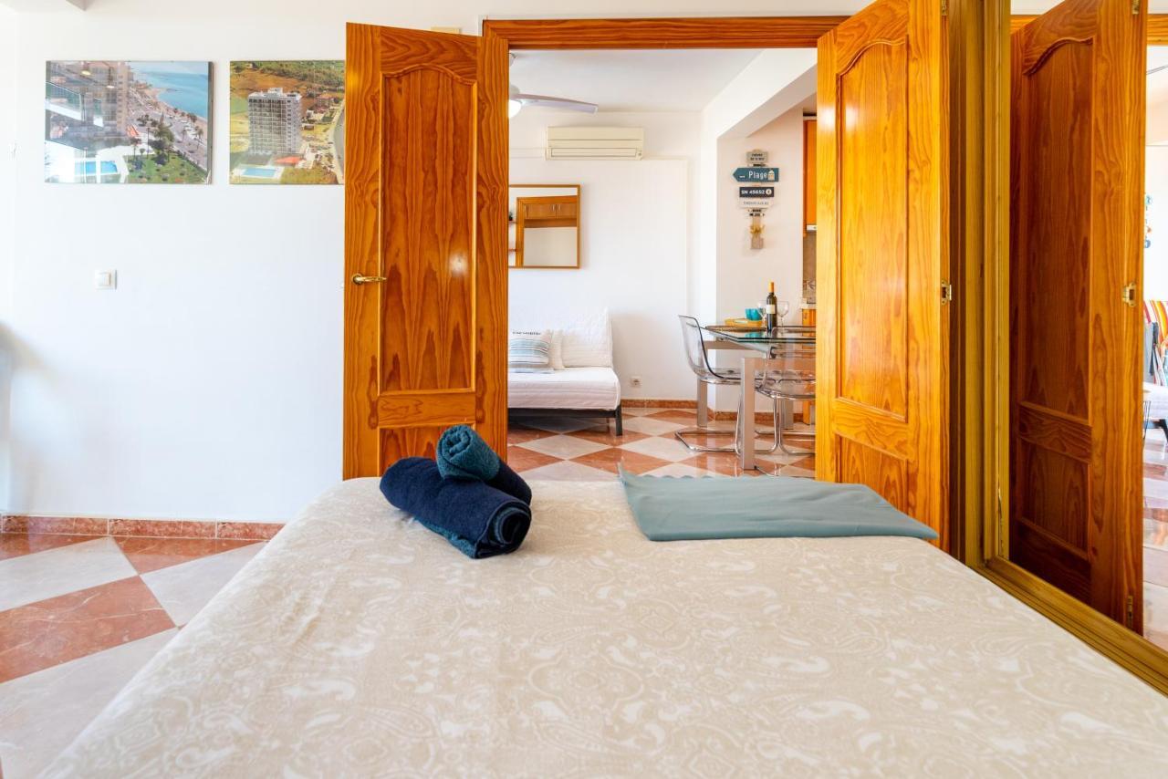 Sunny Seaside Apartment Arroyo De La Miel Eksteriør bilde
